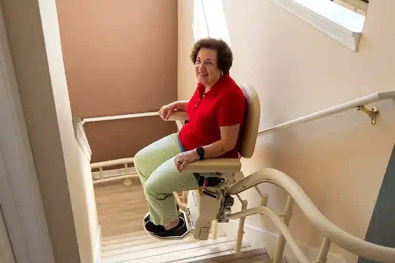 Helix Curved Stairlift Use